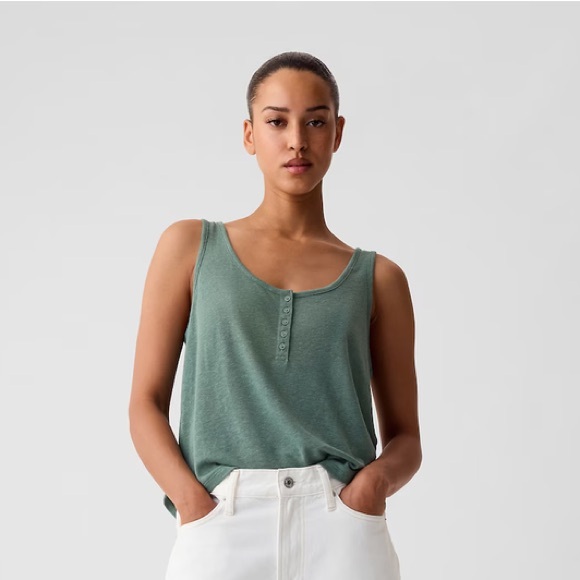 Gap Linen-Blend Green Henley Tank Top (Women’s M, forest green) - Picture 2 of 4